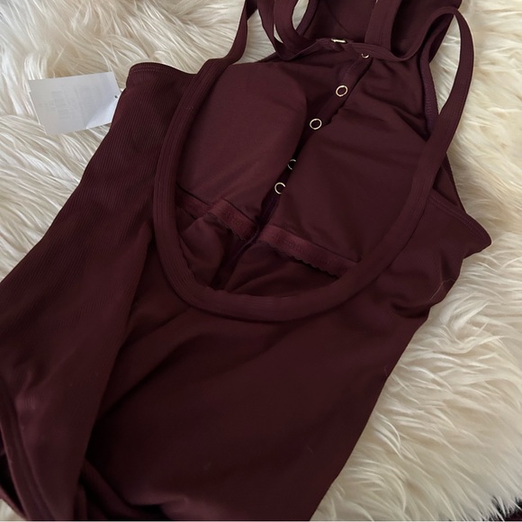 Robin Piccone Amy ribbed high neck snap button one piece swimsuit size 14 - Picture 10 of 11